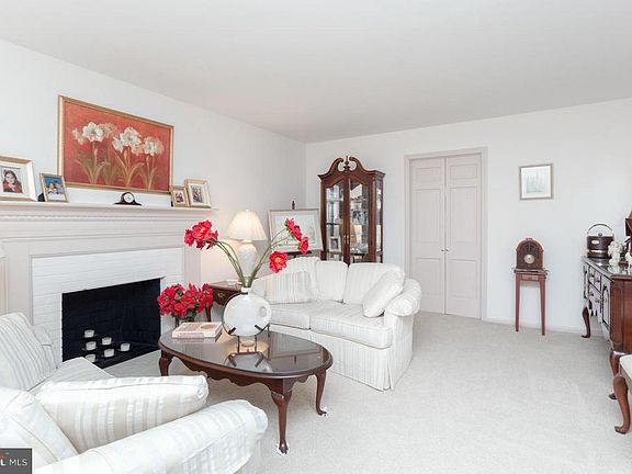 4th image of 2604 Landon Dr