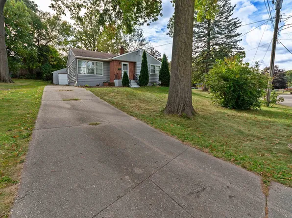 3409 S Shirley Rd, Rockford, IL 61108