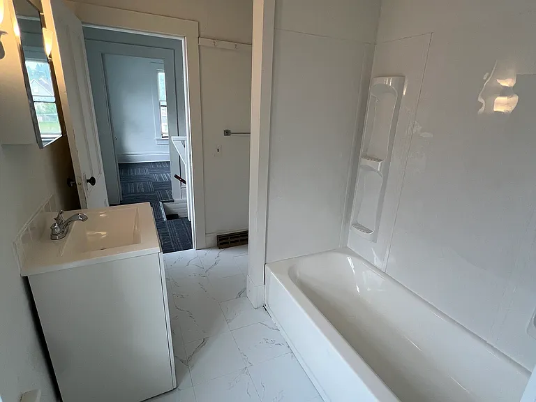 43 N 3rd St #1 — Photo 17