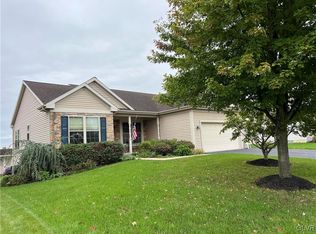 27 Tyler Dr, Ephrata, PA 17522