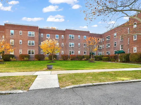 4782 Boston Post Road #A2C, Pelham, NY 10803