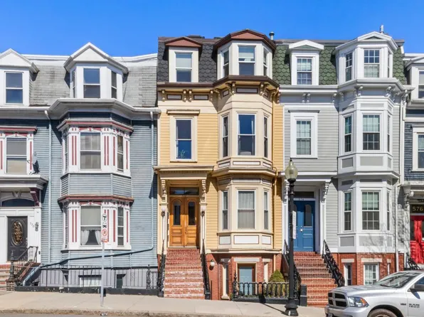 572 E Broadway APT 1, Boston, MA 02127