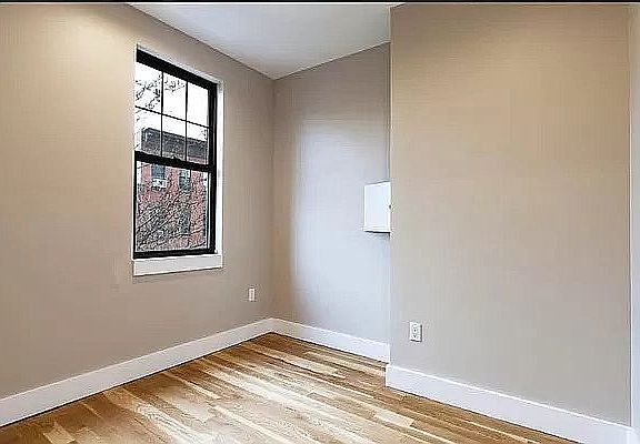 3rd image of 93 Clay St #6
