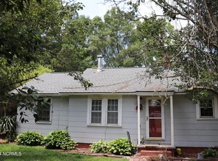 161 W Hester St, Clarkton, NC 28433
