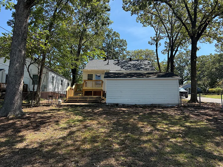 1700 N Grant St — Photo 19