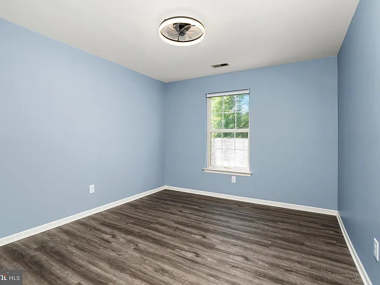 3604 Saxony Dr — Photo 21