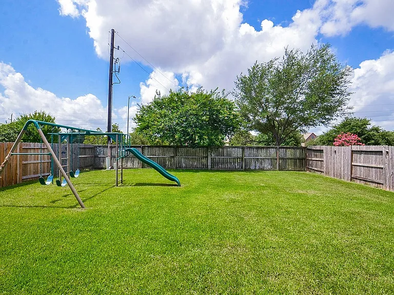 26715 Mandrake Falls Ct — Photo 30
