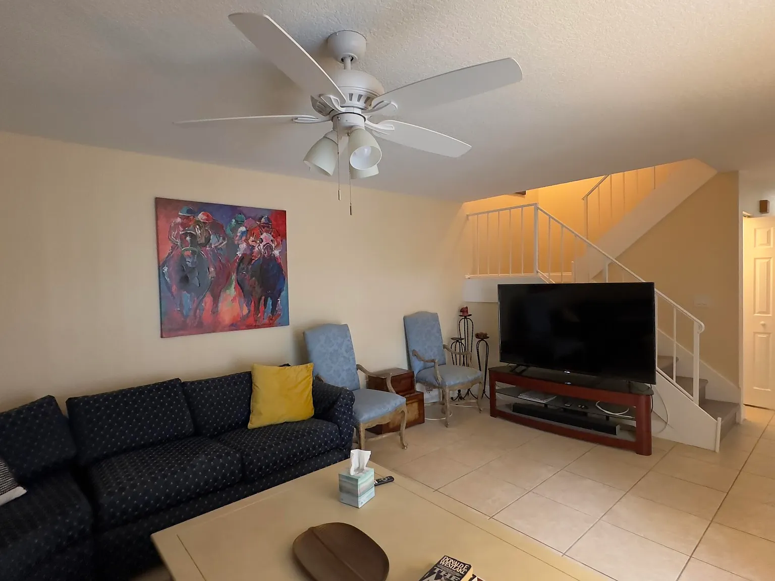 2 bed, 2.5 bath, 1428 sqft, $2,300 — Photo 3