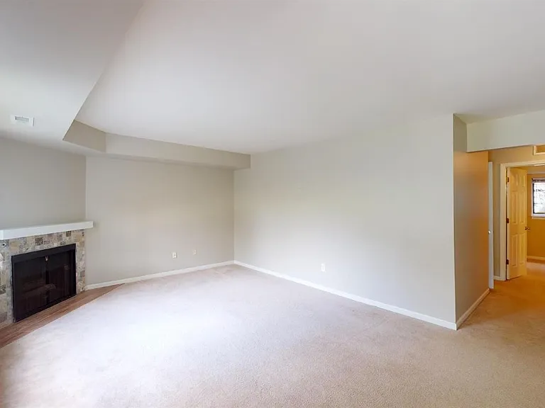 275 Briarcrest Dr #186 — Photo 6