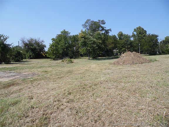 3rd image of 14211 S State Highway 51 Rd
