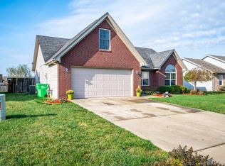12017 Lewis Dr, Sellersburg, IN 47172