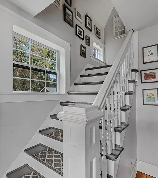 355 Central St — Photo 4