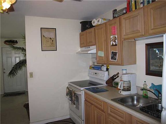 4th image of 1311 4th Ave