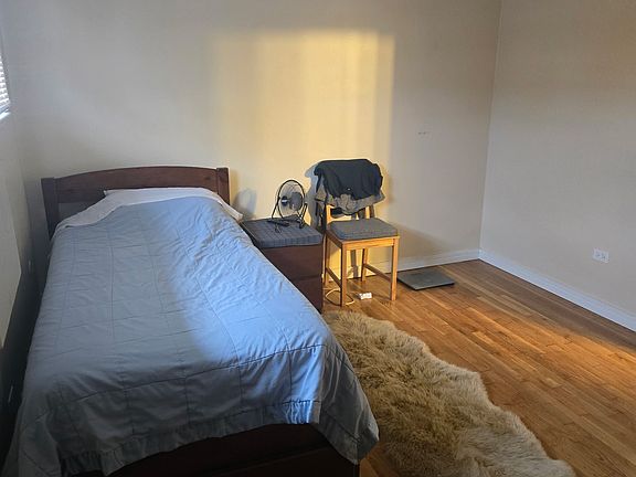 5th image of 37 King Arthur Ct #17
