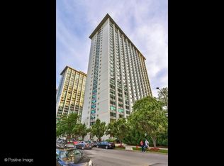 3600 N Lakeshore Dr #1722, Chicago, IL 60657