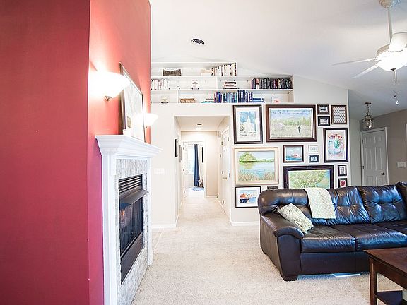 Living room and main hall 