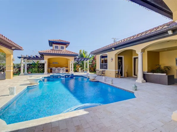 15381 SW 20th St, Fort Lauderdale, FL 33326