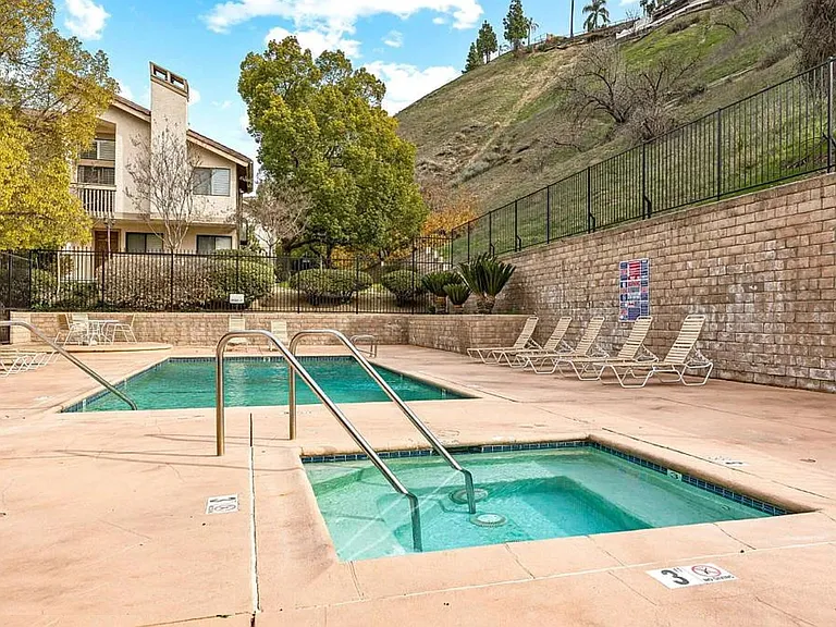 26018 Alizia Canyon Dr #C — Photo 19