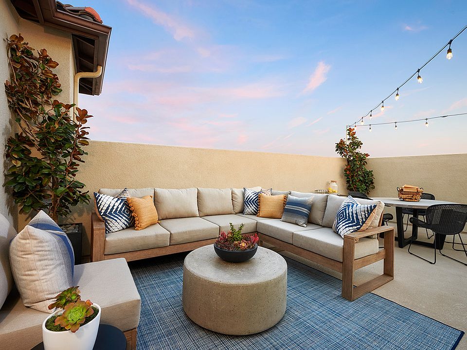 Violet At Canvas Plan 3 Model Home Rooftop Deck