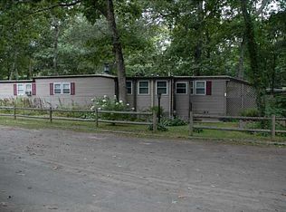 480 S County Trl TRLR 1-1, Exeter, RI 02822