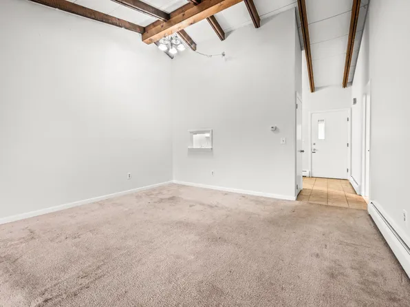 345 Oakland St #45, Manchester, CT 06042