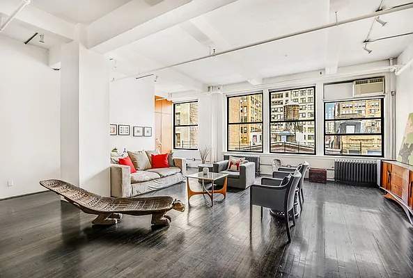 Rented by Compass | media 10