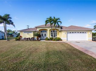 1104 SE 5th Ave, Cape Coral, FL 33990