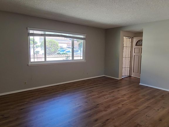 4th image of 6153 Kauffman Ave