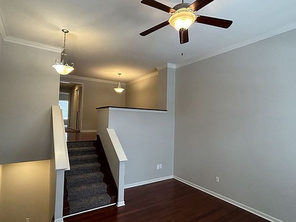 4th image of 53242 E Providence Dr