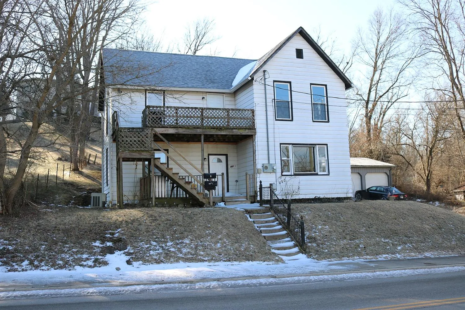 607 W Conwell St photo 1