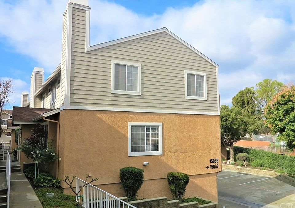 1st image of 15065 Mulberry Dr APT 13