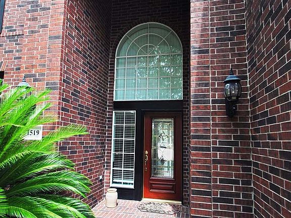 Large entryway