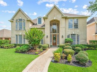 16302 Wimbledon Forest Dr, Spring, TX 77379