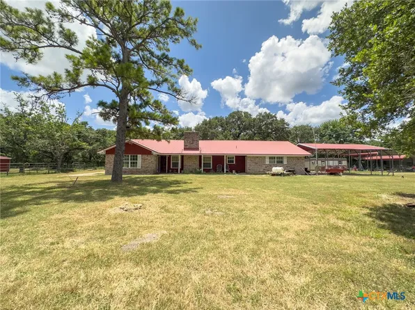 13167 State Highway 111 E, Yoakum, TX 77995