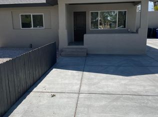 311 Stanford Dr SE, Albuquerque, NM 87106