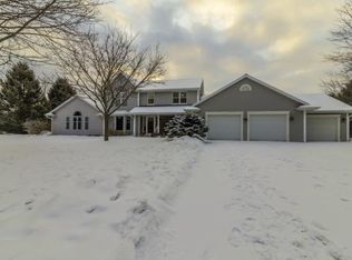4714 Clear View Ln, Oneida, WI 54155
