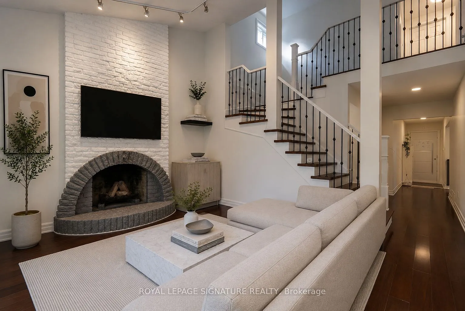 4 bed, $3,950 — Photo 3