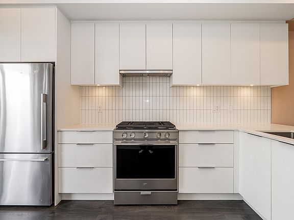 2nd image of 4292 Wolf Way #53