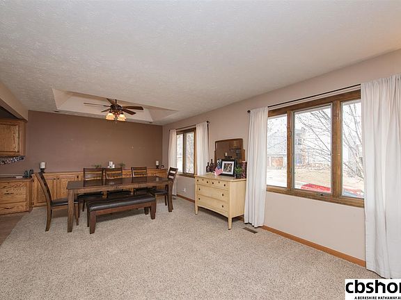 3rd image of 629 S 153rd Cir