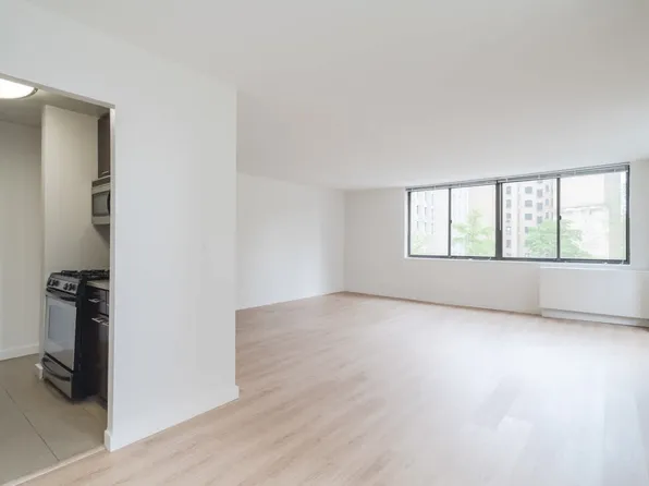 730 Columbus Avenue image 18 of 61