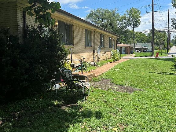 5th image of 3901 Wright Ave