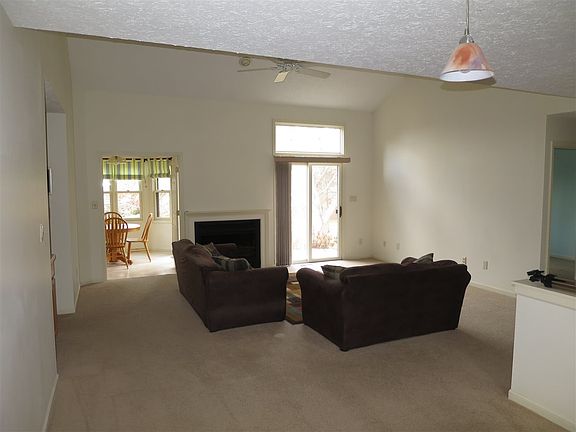 4th image of 3308 S Rolling Oak Dr