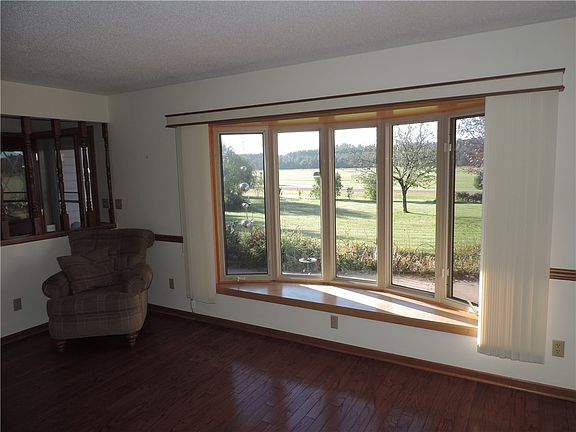 3rd image of 6244 N 9th Street