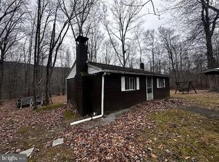 4998 Black Log Rd, Orbisonia, PA 17243