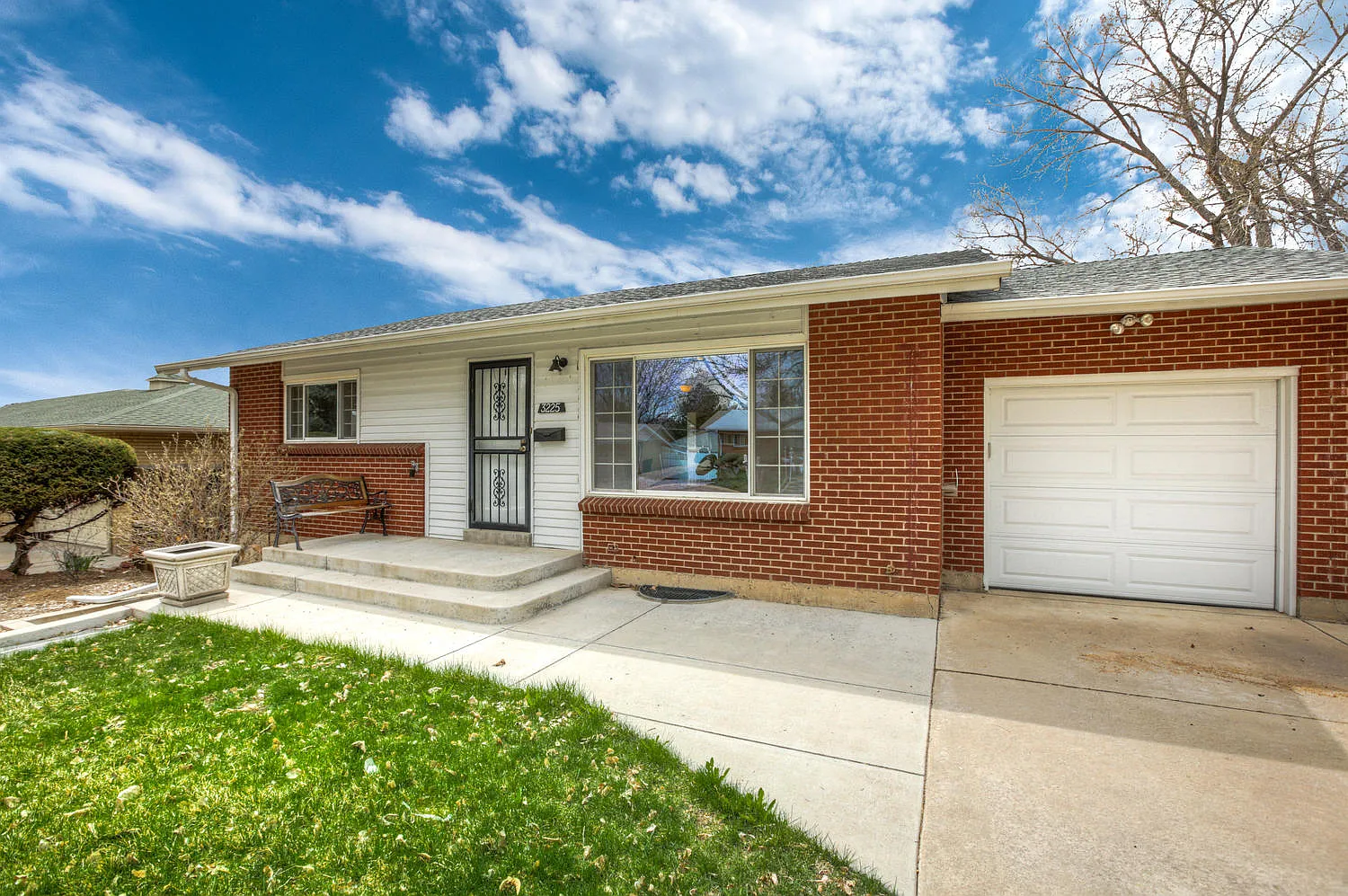 3225 S Newton St-Jaco - - — Photo 1