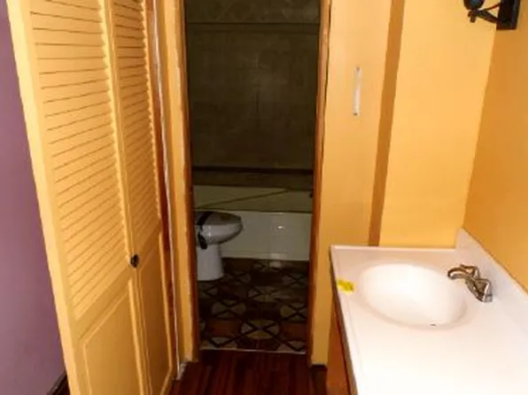 608 N Roosevelt Ave W, Sand Springs, OK 74063