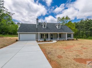 24 Chris Dr, Oxford, GA 30054