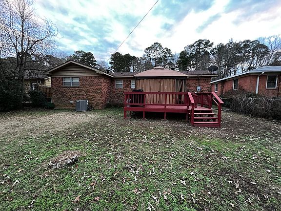 3rd image of 51 Berkshire Dr