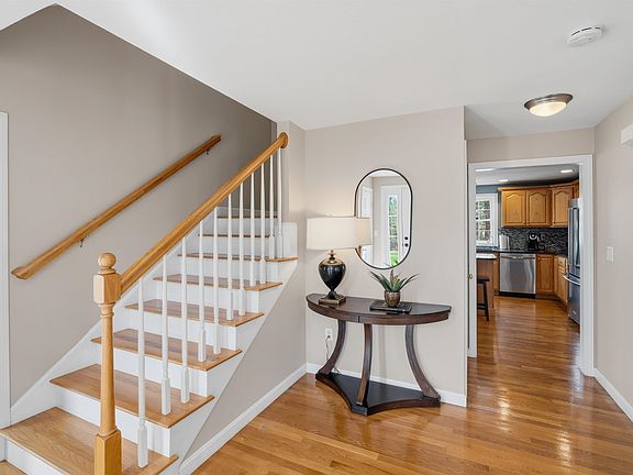 2nd image of 14 Buckhide Road