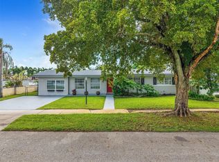 1711 SW 92nd Pl, Miami, FL 33165